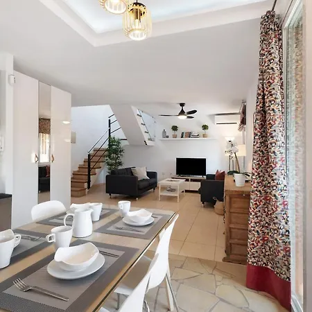 Casa Anna By Paramount Holidays *