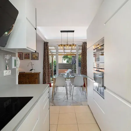 Casa Anna By Paramount Holidays בית נופש